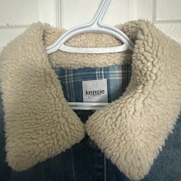 Jean Jacket with Sherpa Collar - Picture 6 of 8